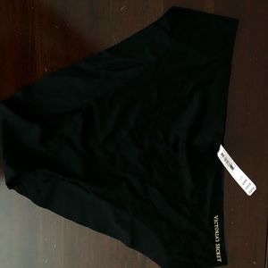 Bundle of 2 VS NWT underwear